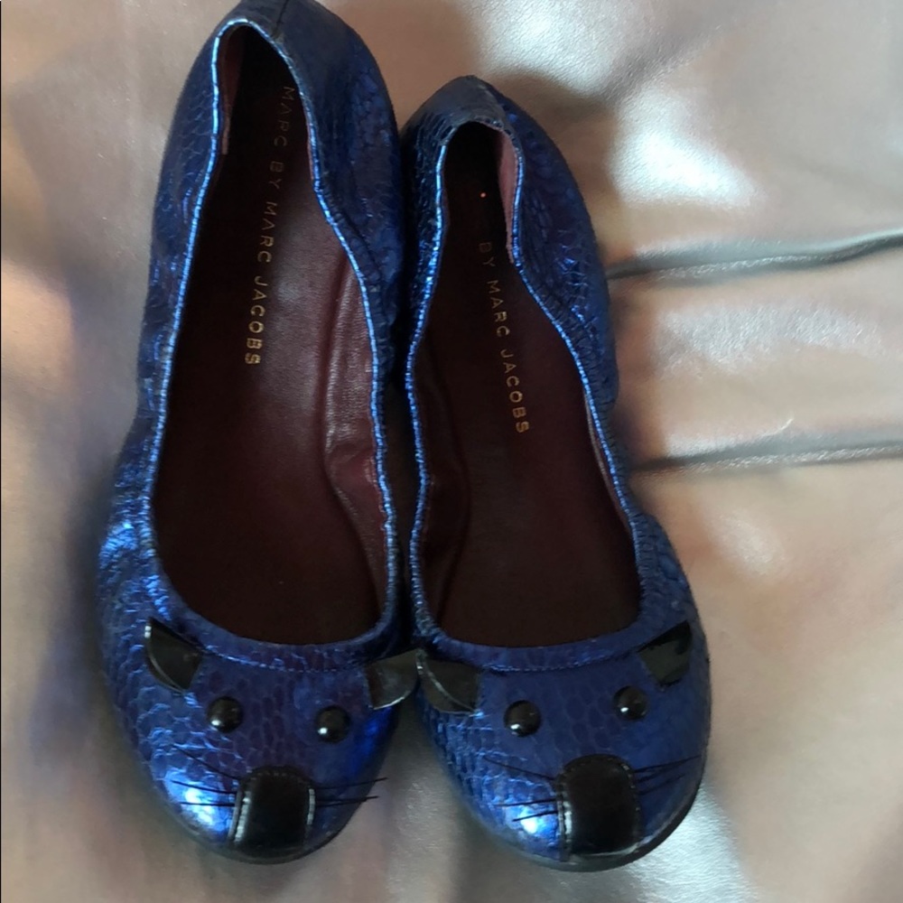 Marc Jacobs cat blue shoes